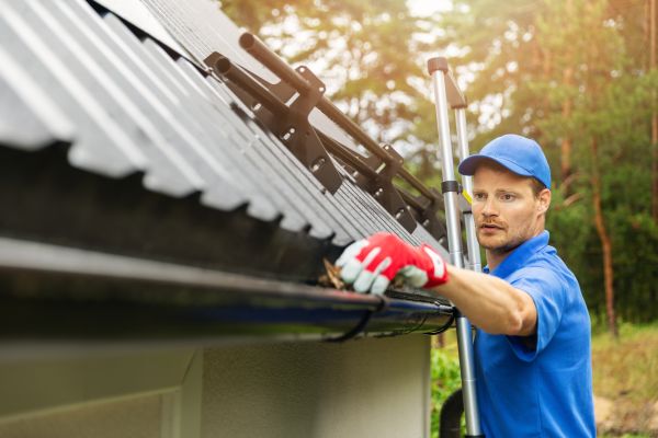 Omaha Gutter Cleaning